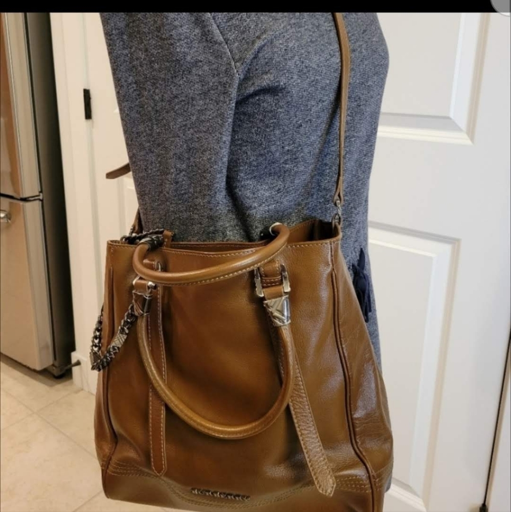 Designer BURBERRY Soft Leather 2 Way Handbag
